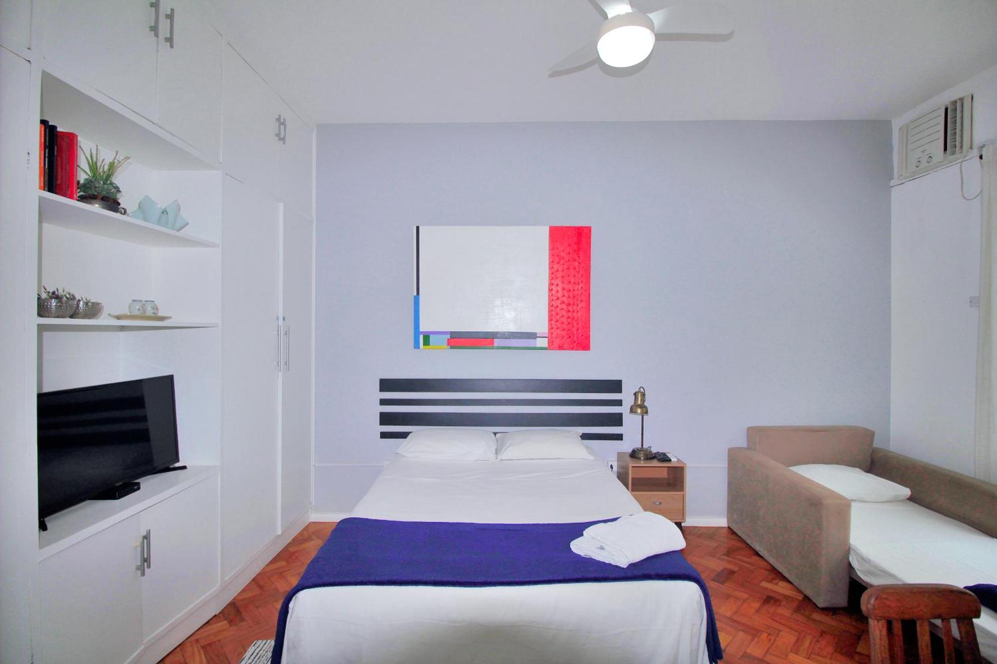 Apartamento Completo Em Ipanema E Metro Na Porta!