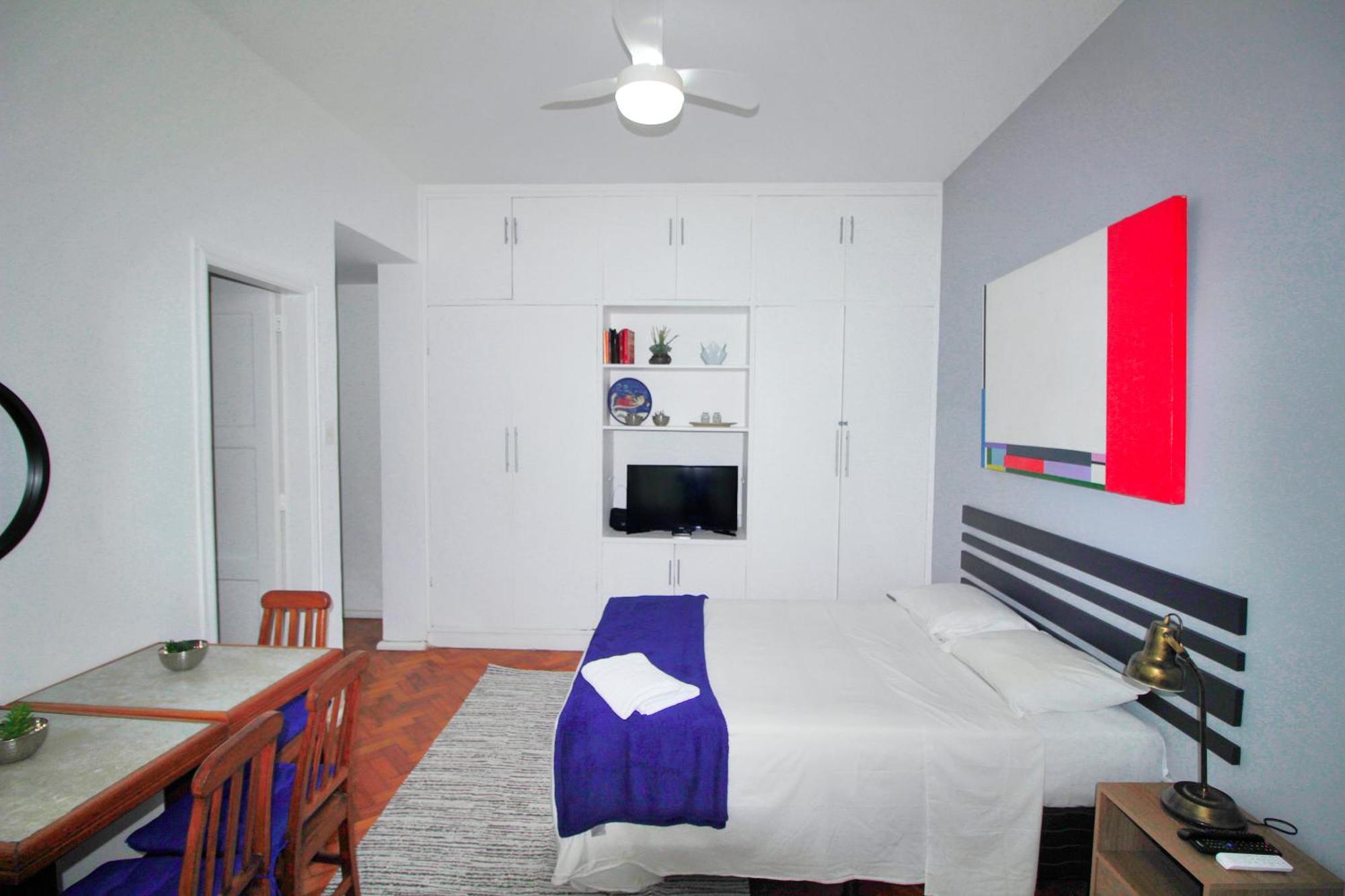 Apartamento Completo Em Ipanema E Metro Na Porta! *