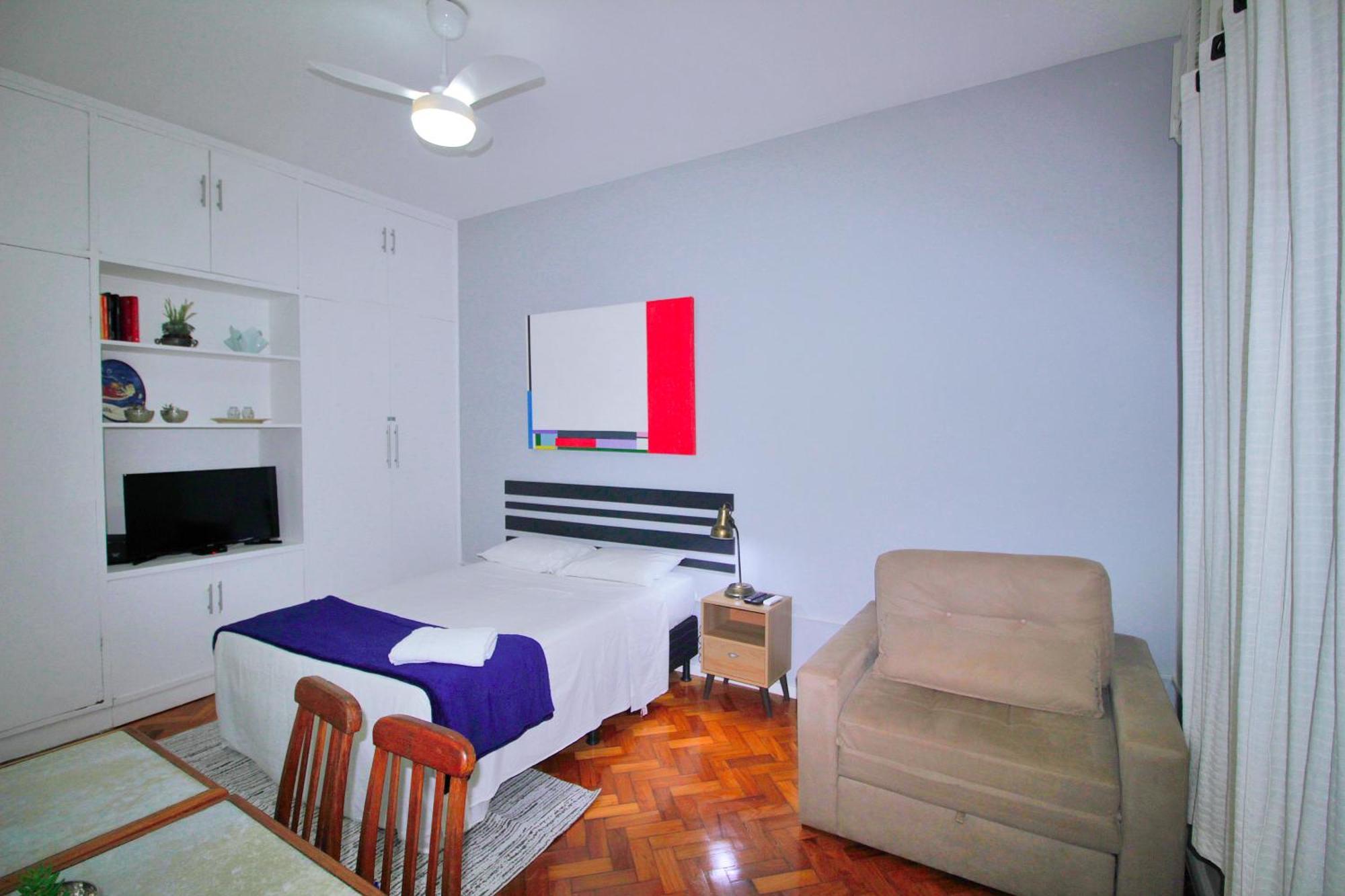 Completo Em Ipanema E Metro Na Porta! Apartamento *