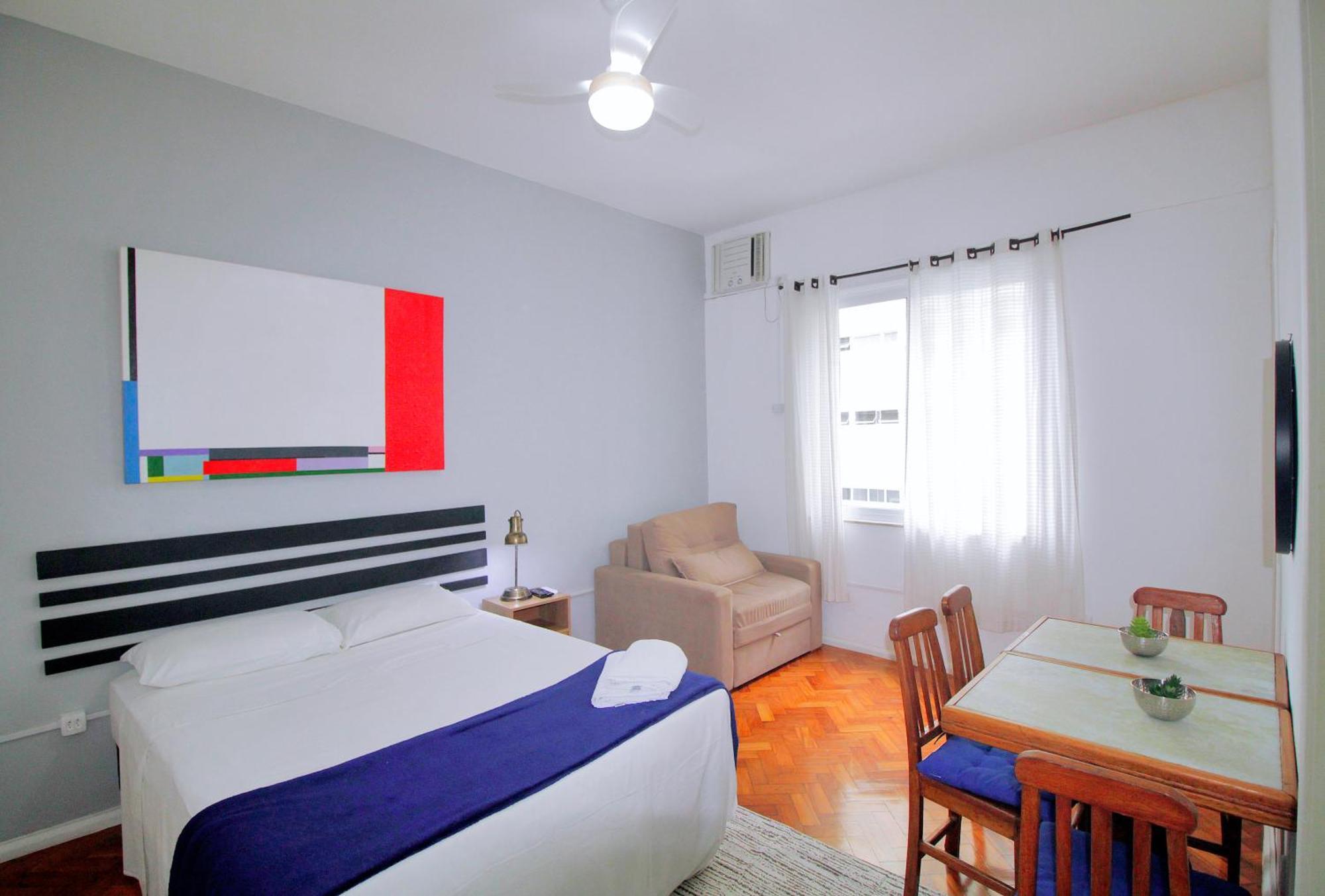 Completo Em Ipanema E Metro Na Porta! Apartamento *